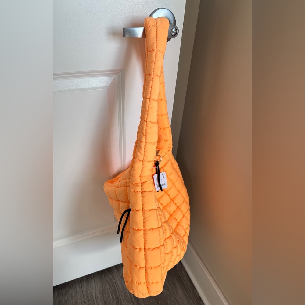 🍊 NWT! | FP Movement by Free People | Quilted Carryall Tote Bag Neon Clementine - Picture 7 of 16